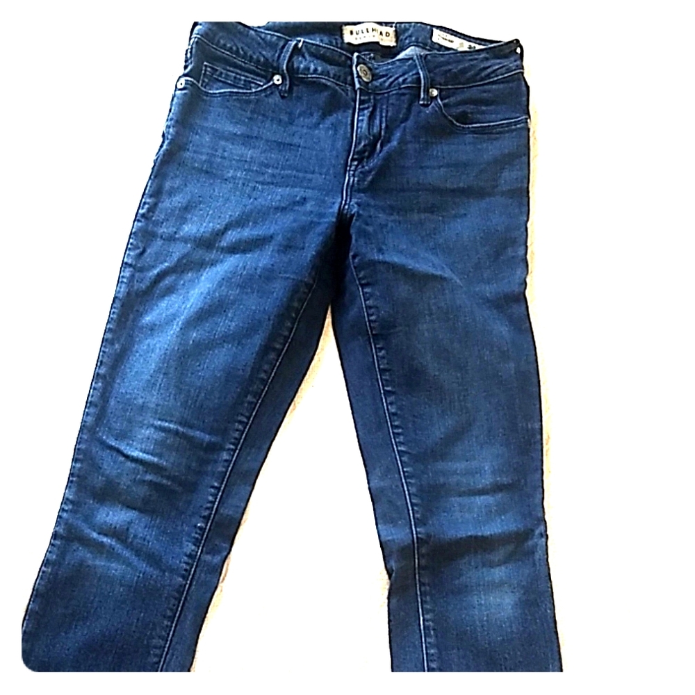 Dark wash Bullhead skinny jeans
